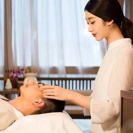 重庆Yayu养生馆秉持“客户至上”的服务理念